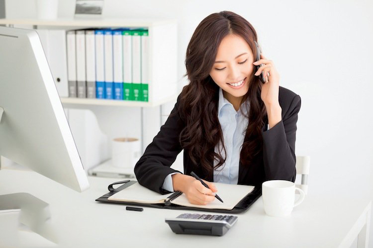 Rèn luyên thói quen duy trì những cuộc gọi 5 phút có thể đưa bạn đi rất xa.
