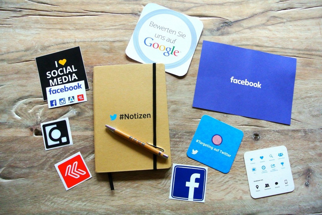Tương tác mạng xã hội thường xuyên với khách hàng là một trong 8 nhu cầu của khách hàng trong năm 2016