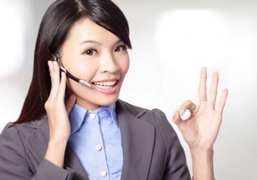 Cách chăm sóc khách hàng qua điện thoại chuyên nghiệp